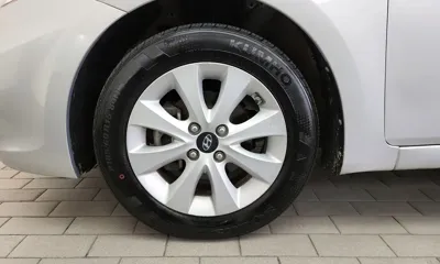 Hyundai Accent 2017, 62856 км, за 5500000 KRW - фото 5