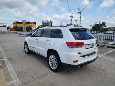 Jeep Cherokee 2018, 133732 км, за 16000000 KRW - фото 4