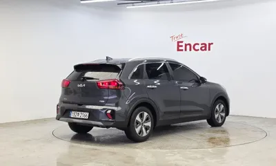 Kia Niro 2022, 102522 км, за 15300000 KRW