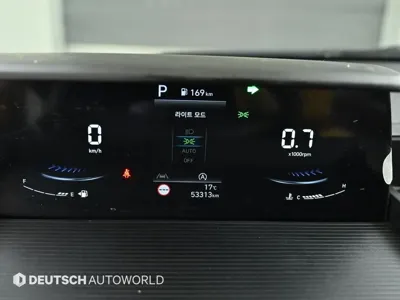 Hyundai Staria 2023, 53500 км, за 31800000 KRW - фото 8
