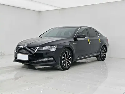 Skoda Superb · 2024 год