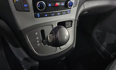 Hyundai Starex 2016, 84111 км, за 11000000 KRW - фото 9