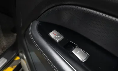 KG_Mobility_Ssangyong Rexton 2019, 74991 км, за 16500000 KRW - фото 18