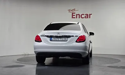 Mercedes-Benz C-Class 2018, 86357 км, за 15600000 KRW - фото 4