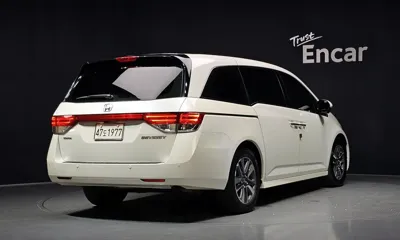 Honda Odyssey 2014, 87947 км, за 13700000 KRW - фото 2