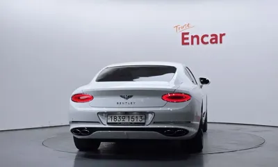 Bentley Continental 2022, 12658 км, за 217000000 KRW - фото 4