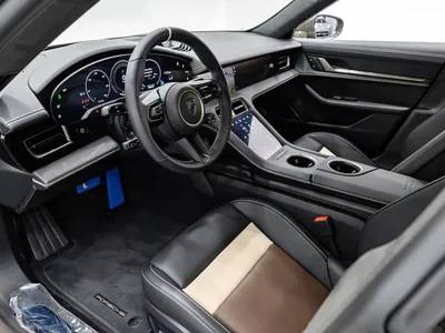 Porsche Taycan 2025, 121 км, за 245000000 KRW - фото 20