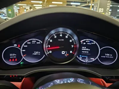 Porsche Cayenne 2023, 7153 км, за 109000000 KRW - фото 8
