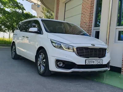 Kia Canival 2018, 153744 км, за 9990000 KRW