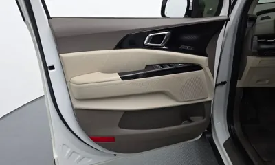 Kia Canival 2021, 21617 км, за 30900000 KRW - фото 24