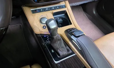 Lexus ES 2018, 52214 км, за 27900000 KRW - фото 9