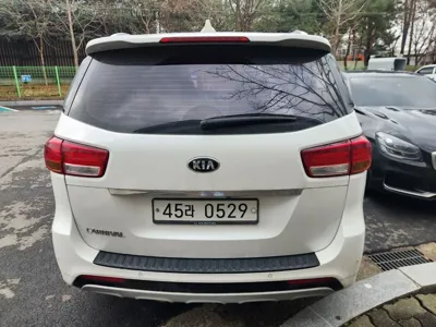 Kia Canival 2016, 225000 км, за 5900000 KRW