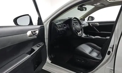 Lexus CT200h 2018, 51853 км, за 22500000 KRW - фото 10