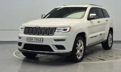 Jeep Cherokee · 2019 год
