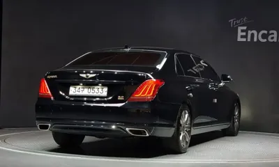 Genesis EQ900 2016, 178000 км, за 16000000 KRW