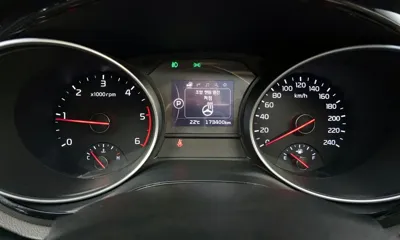 Kia Canival 2015, 173400 км, за 9650000 KRW - фото 8