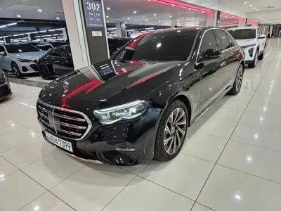 Mercedes-Benz E-Class · 2025 год