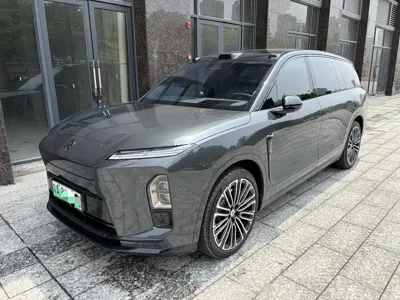 Nio ES8 · 2026 год