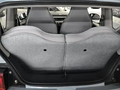 Wuling MINIEV 2023, 29600 км, за 17500 CNY - фото 4