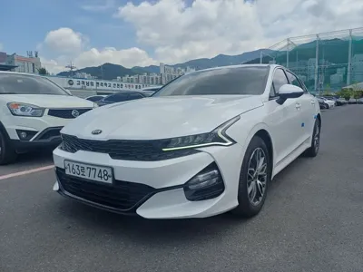 Kia K5 · 2020 год
