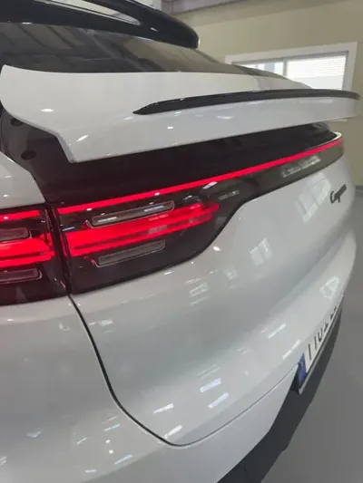 Porsche Cayenne 2022, 13500 км, за 119500000 KRW - фото 9
