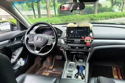 Honda Accord 2018, 112400 км, за 87376.81 CNY - фото 10