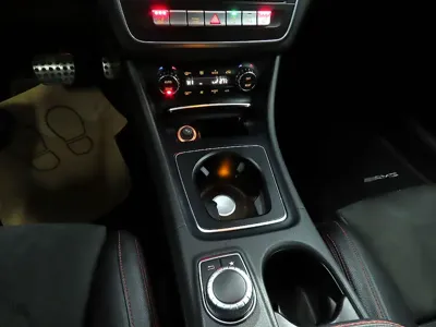 Mercedes-Benz CLA-Class 2018, 99407 км, за 12900000 KRW - фото 9