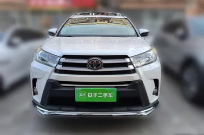 Toyota Highlander 2018, 82500 км, за 121907.31 CNY - фото 2