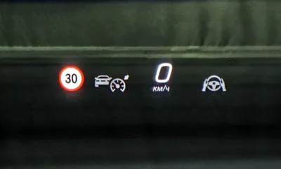 Mercedes-Benz GLE-Class 2024, 27774 км, за 103900000 KRW - фото 20