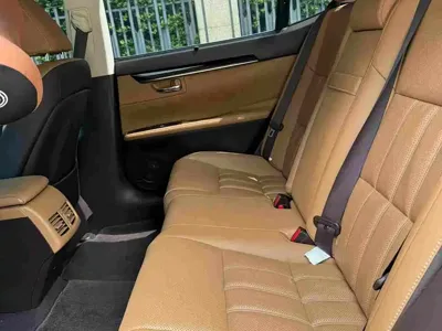 Lexus ES 2017, 150000 км, за 86800 CNY - фото 10