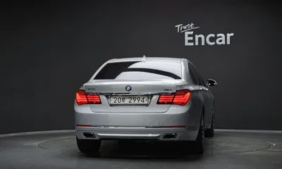 BMW 7-Series 2015, 265260 км, за 12000000 KRW