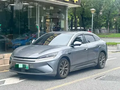 BYD Qin L · 2025 год