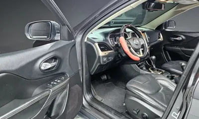 Jeep Cherokee 2015, 210666 км, за 6900000 KRW - фото 10