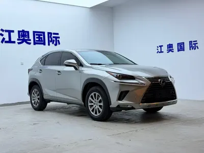 Lexus NX 2021, 37000 км, за 169800 CNY