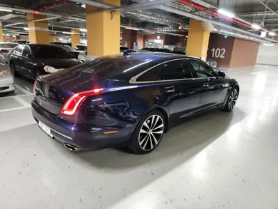 Jaguar XJ 2019, 152000 км, за 25000000 KRW - фото 2