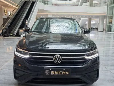 Volkswagen Tiguan L 2025, 7300 км, за 125800 CNY