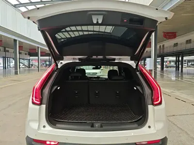 Cadillac XT4 2022, 46800 км, за 99300 CNY - фото 19