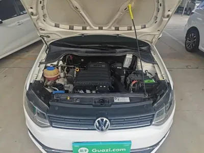 Volkswagen Polo 2015, 105900 км, за 28800 CNY - фото 20