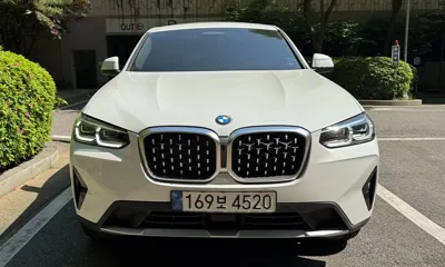 BMW X4 · 2023 год