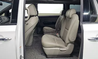 Kia Canival 2016, 181451 км, за 9300000 KRW - фото 11