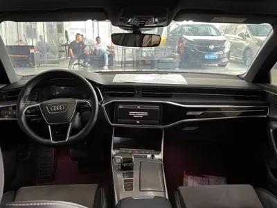 Audi A6L 2022, 91000 км, за 188000 CNY - фото 18