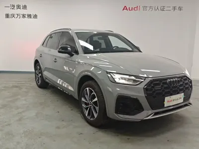 Audi Q5L 2025, 14800 км, за 223800 CNY