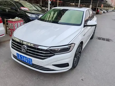 Volkswagen Sagitar · 2022 год