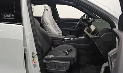 Audi Q5 2025, 33 км, за 87800000 KRW - фото 10