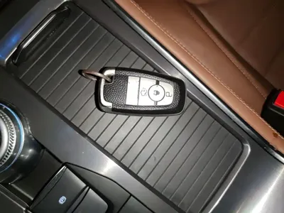 Ford Explorer 2022, 39400 км, за 200900 CNY - фото 9