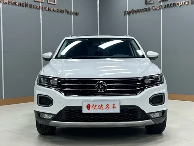 Volkswagen T-Roc 2022, 18000 км, за 113800 CNY