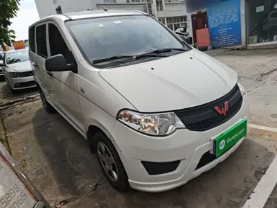 Wuling Hongguang 2021, 43700 км, за 23900 CNY