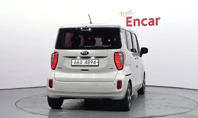 Kia Ray 2016, 92330 км, за 8500000 KRW