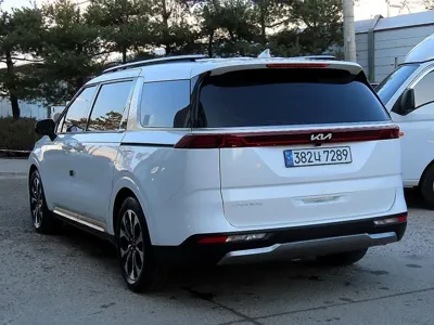 Kia Canival 2022, 92700 км, за 25700000 KRW