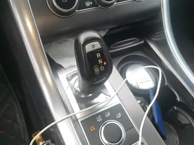 Land Rover Sport 2017, 92400 км, за 184000 CNY - фото 16